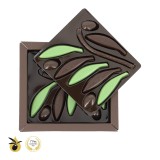 Bonbons de chocolat à l'huile d'olive & Amandes torréfiées enrobées de chocolat noir