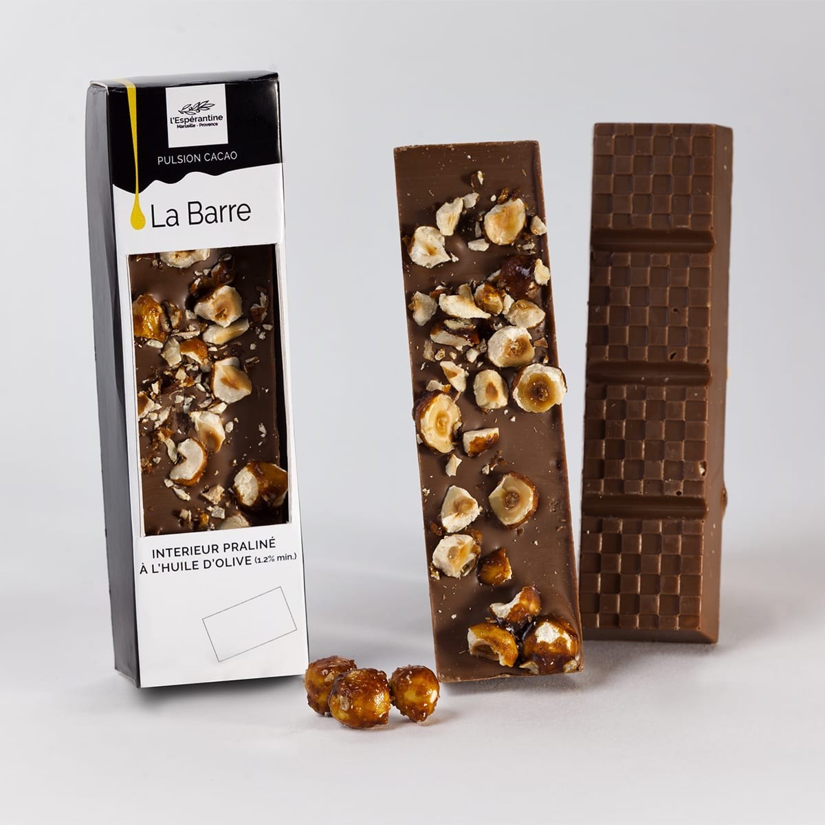 Barre de chocolat aux noisettes caramélisées et à l'huile d'olive 1.3%