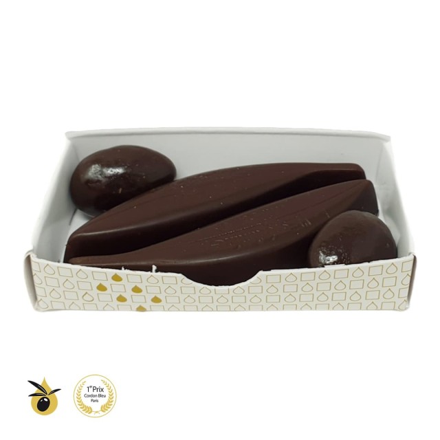 Bonbon de chocolat noir à l'huile d'olive