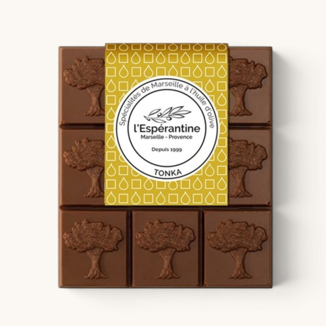 tablette au chocolat au lait et aux fèves de tonka