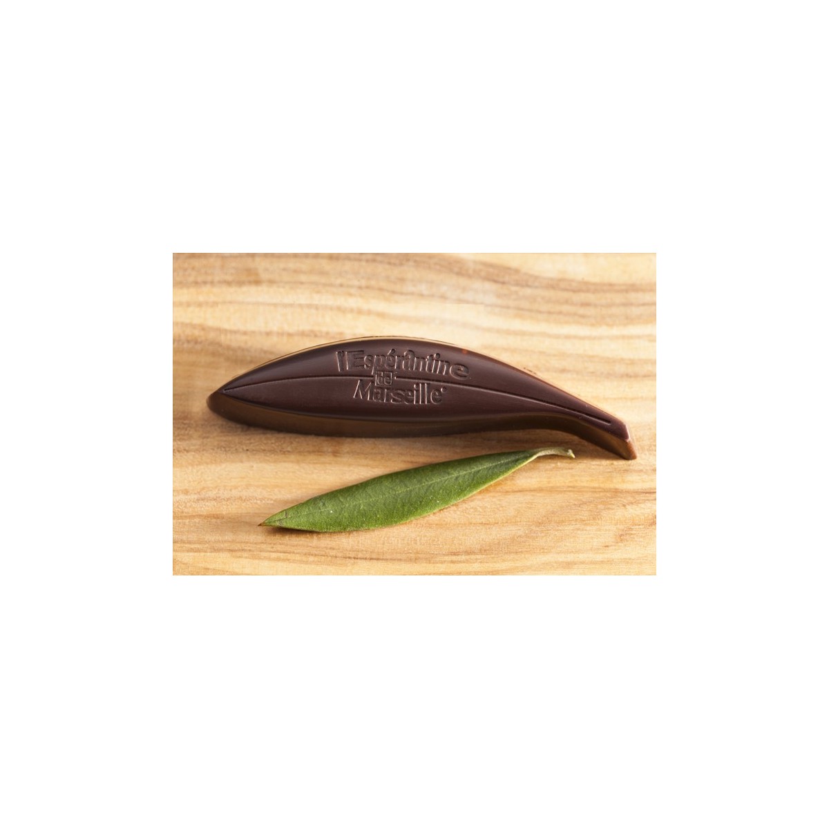 Boîte Athéna Praliné Noir | 4 Espérantines au chocolat noir